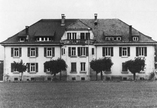 Vorher - Umbau 10-Familien-Haus in Zurzach
